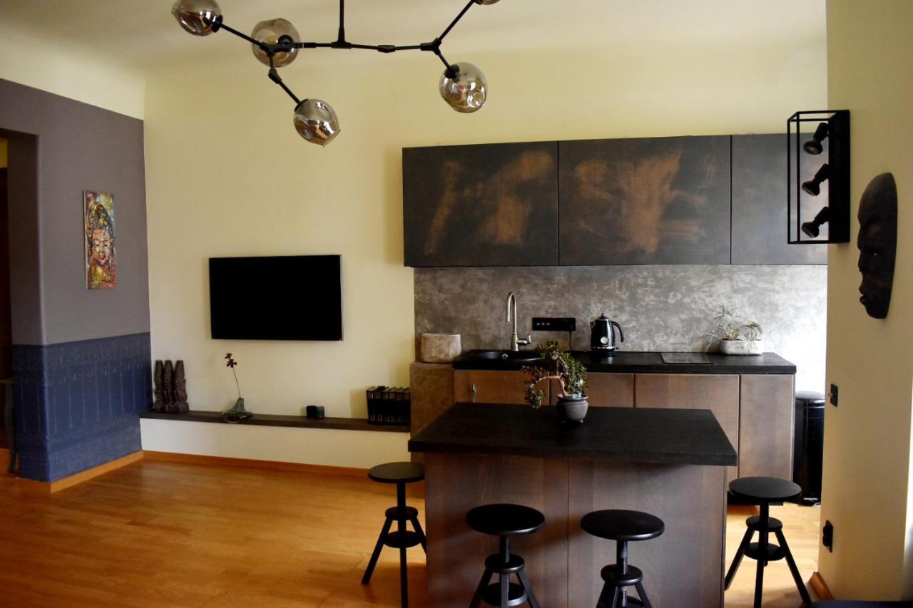 Perfectly Central Apartment 5 Min To Old Town & Art Noveau. Riga Ngoại thất bức ảnh