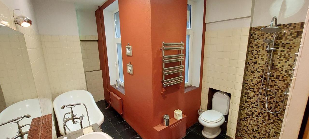 Perfectly Central Apartment 5 Min To Old Town & Art Noveau. Riga Ngoại thất bức ảnh